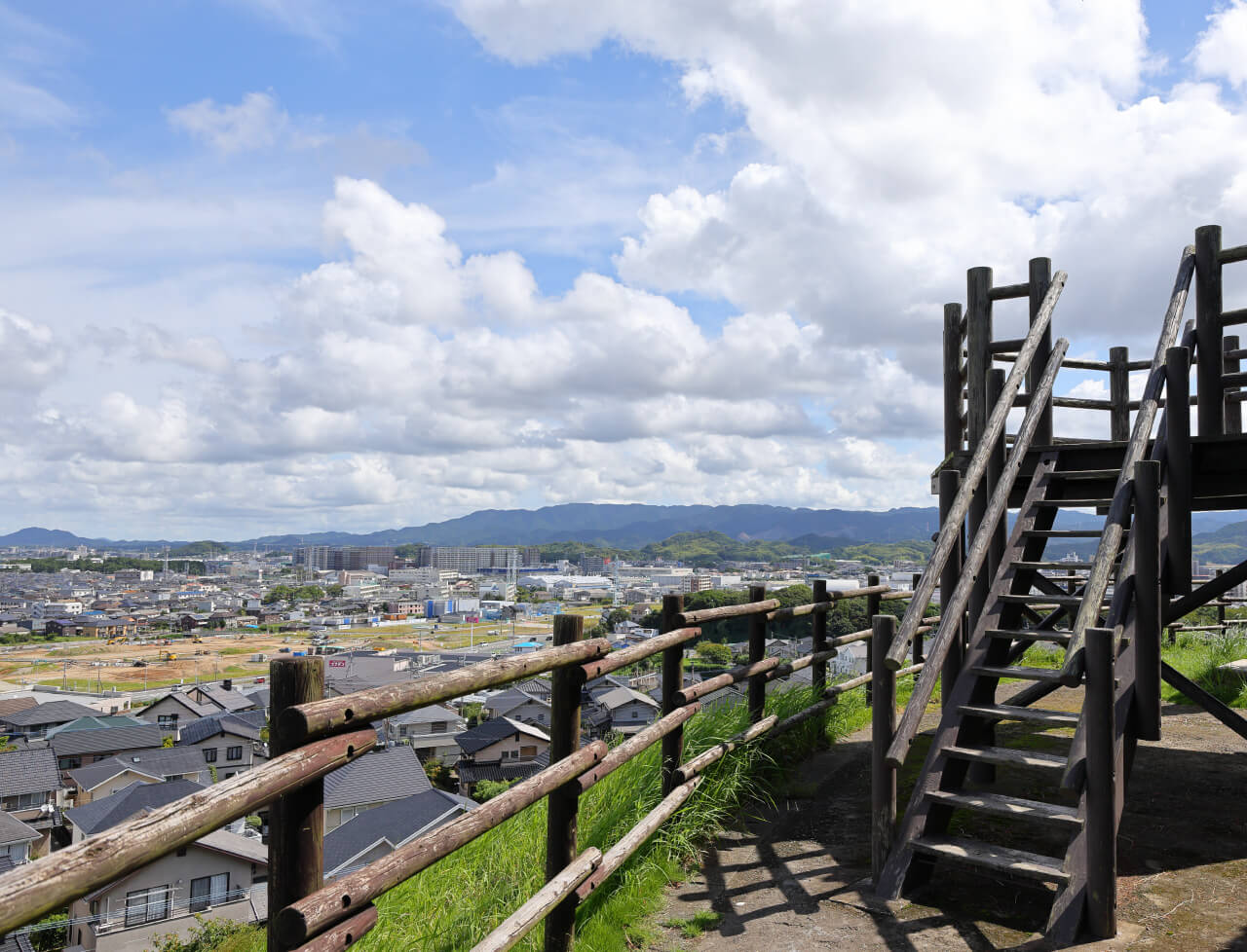 湊坂展望公園/徒歩約13分(約1,020m)